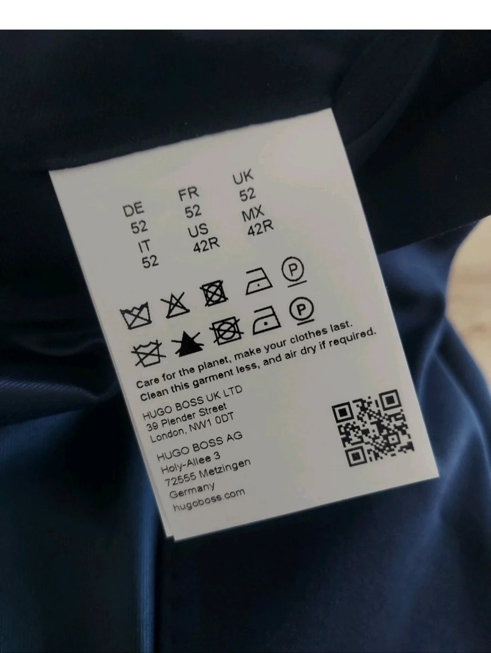 Hugo Boss jacket notch